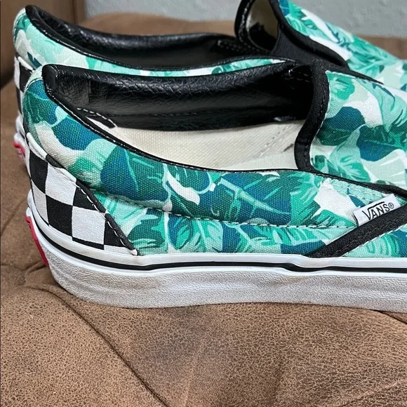 VANS Slip-On Sneakers in Teal and White Tropical Leaf Print - Picture 3 of 7